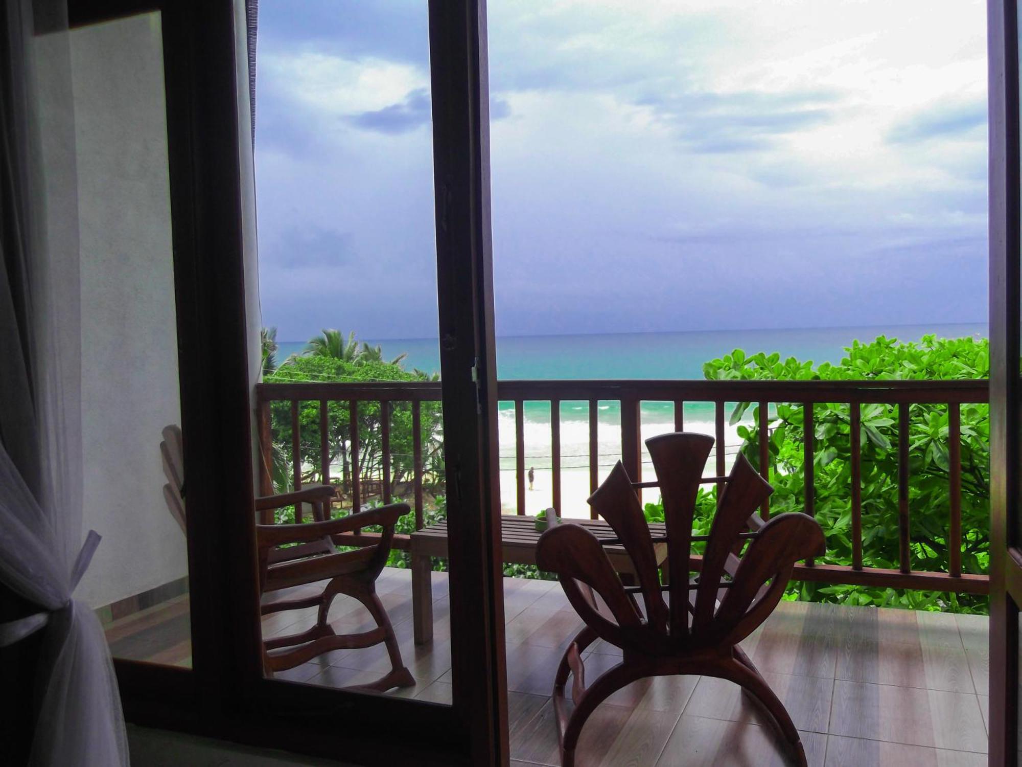 Seashore Mirissa Ngoại thất bức ảnh
