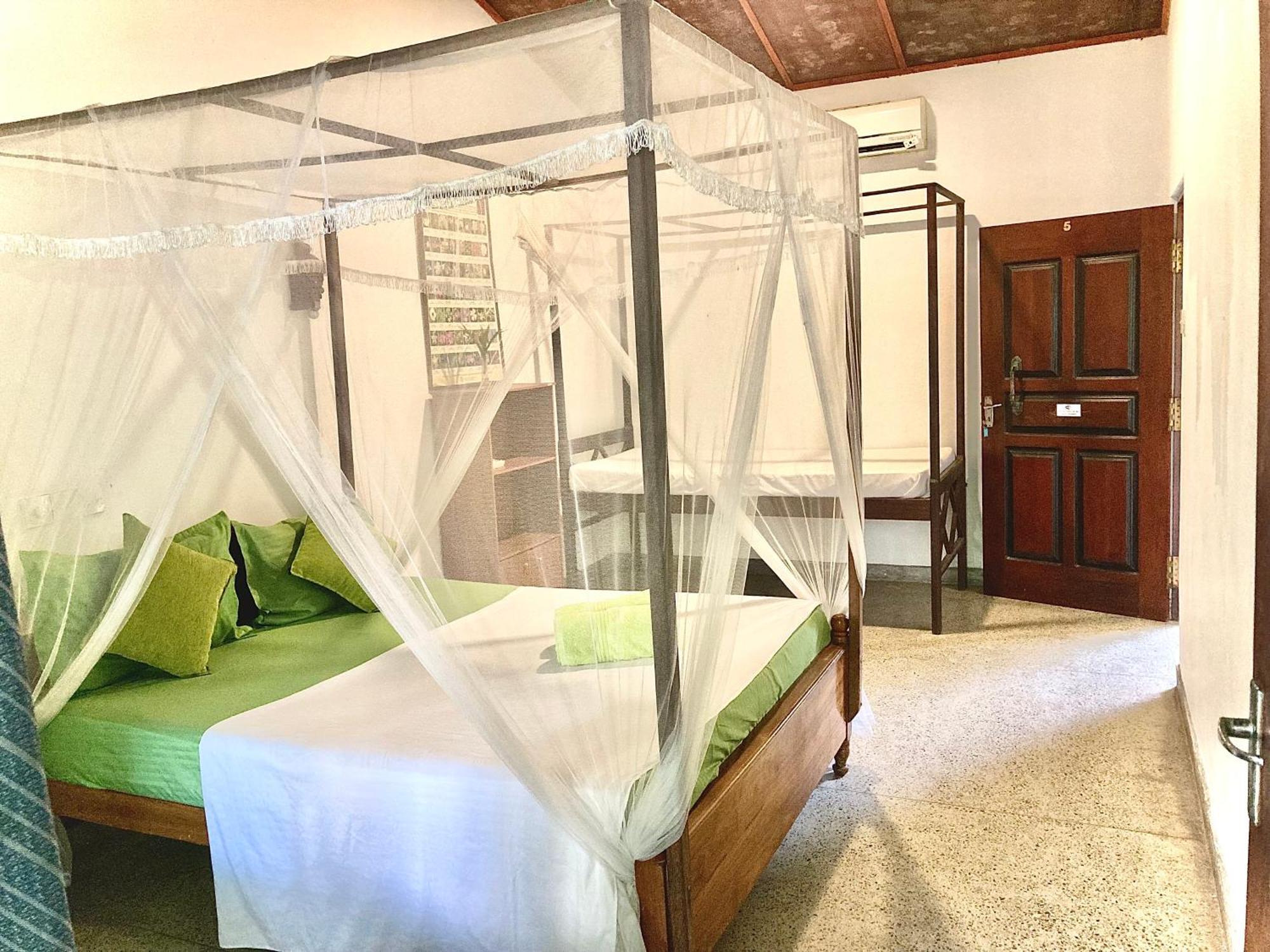 Seashore Mirissa Ngoại thất bức ảnh
